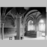 Salle capitulaire, photo Camille Enlart, culture.gouv.fr.jpg